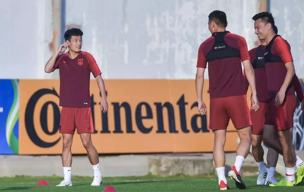 亚洲杯中韩对决将上演国足全员上阵备战