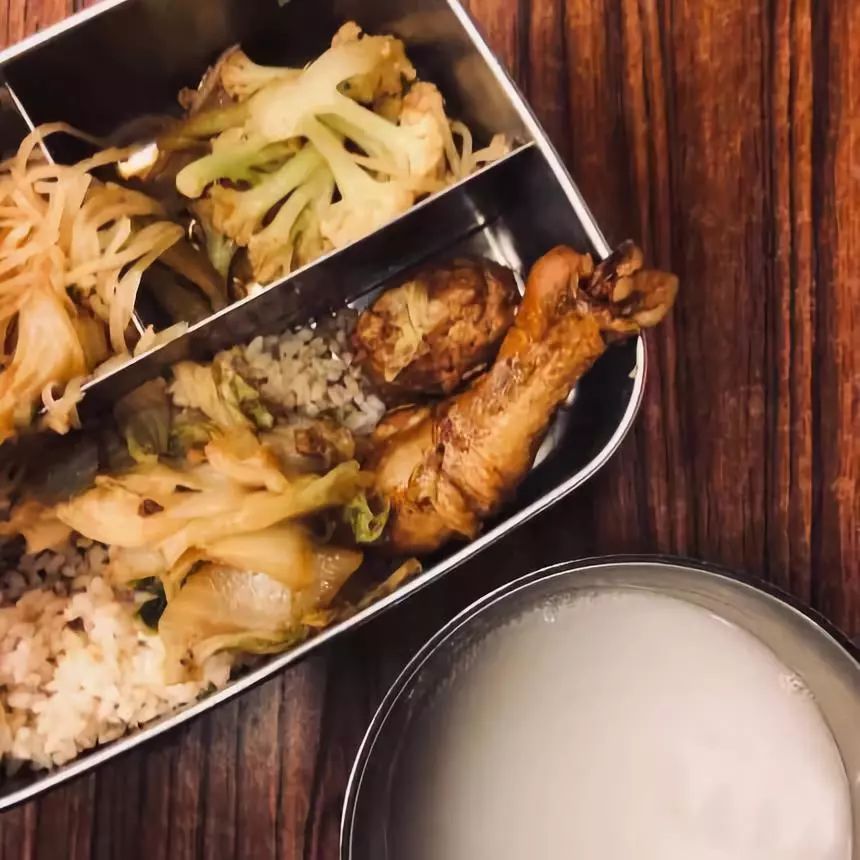 鍚冭揣闆疯揪鍚冨枬鐜╀箰,鍚冭揣闆疯揪