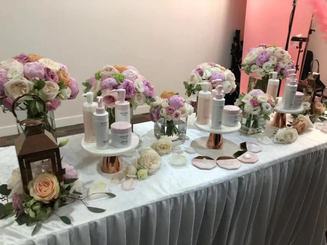 过年年货香港零食,春节去香港购物必买的商品清单