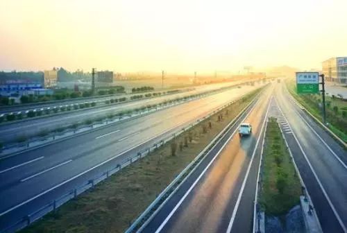 直击春运回家旅途,春运回家路上新变化了解一下