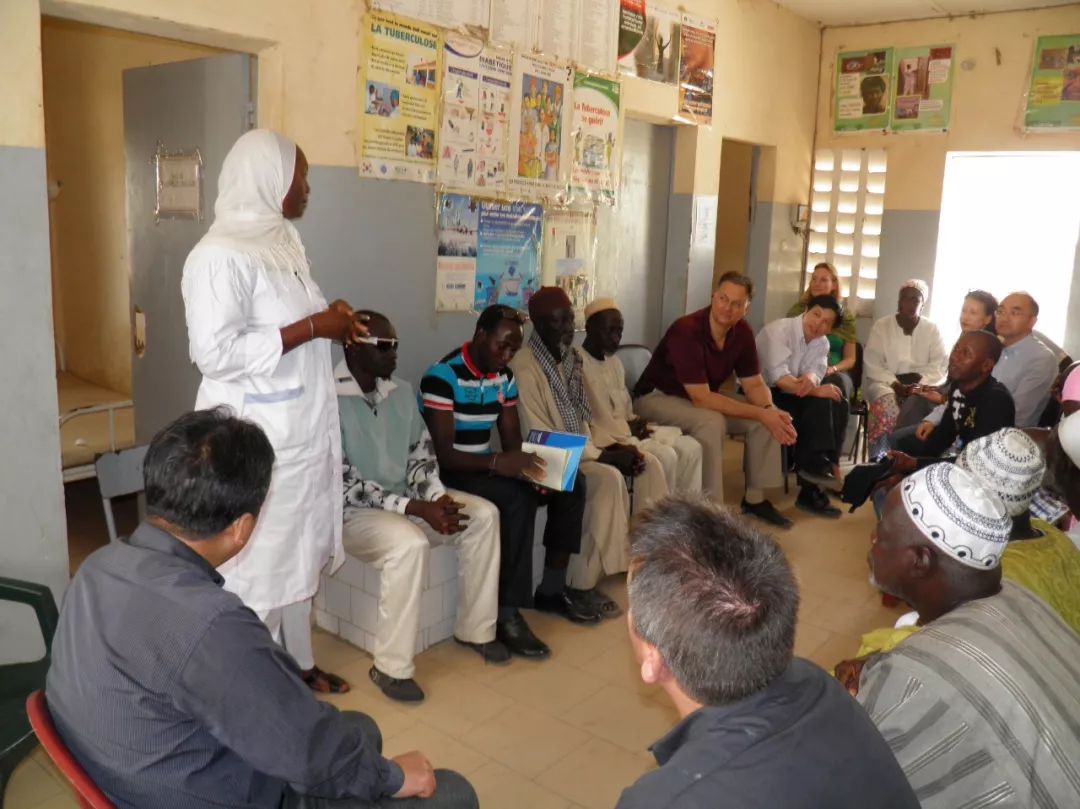 璐㈠瘜骞村害灏侀潰瑙嗛,璐㈠瘜骞村害灏侀潰