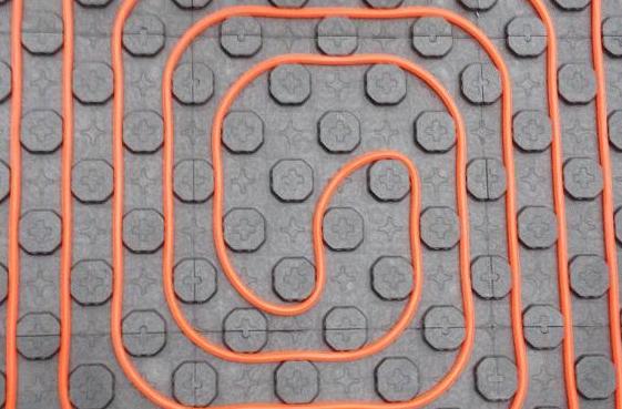 安装地暖一套大概多少钱？经过比对才知，家装地暖如此之贵