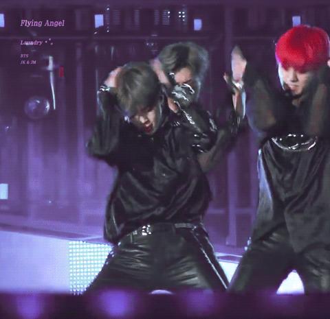 190127看完演唱会的实况电影后，阿米们都说给智旻尼的颜值跪了！