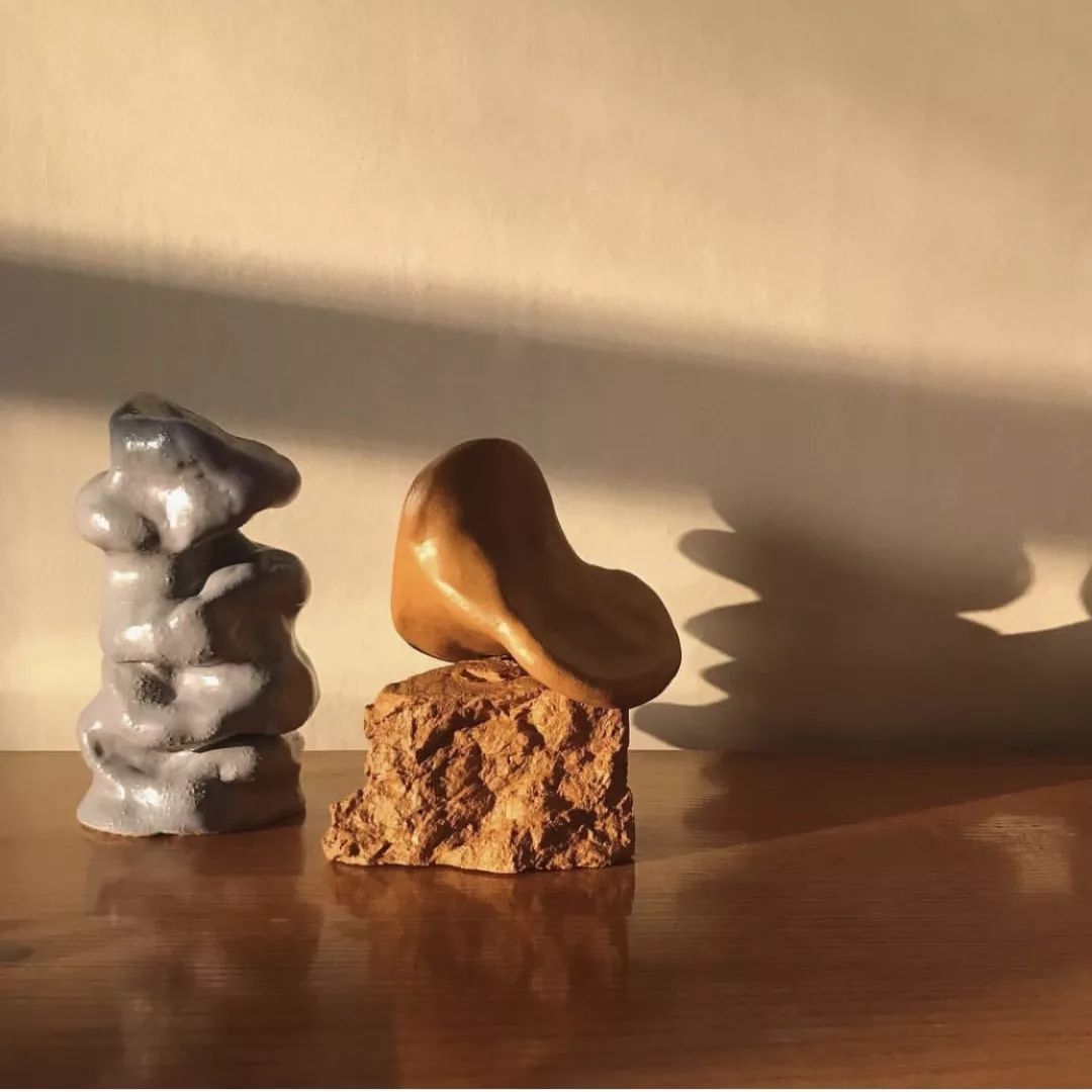 我们在瑞典艺术家的工作室里拍摄了一组静物片