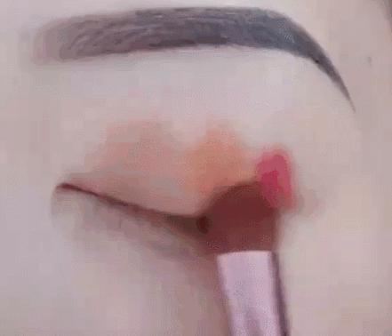 如何用一盘眼影画全妆教程,不需要手法跟技术的基础眼影画法