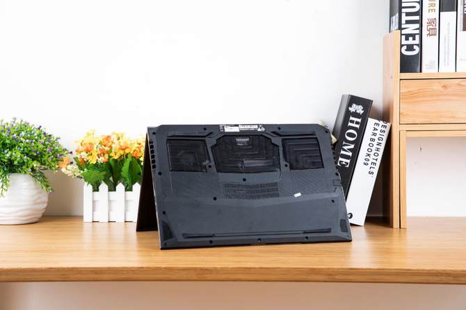 开启光追笔记本新时代机械革命深海幽灵Z2RTX2060首发评测