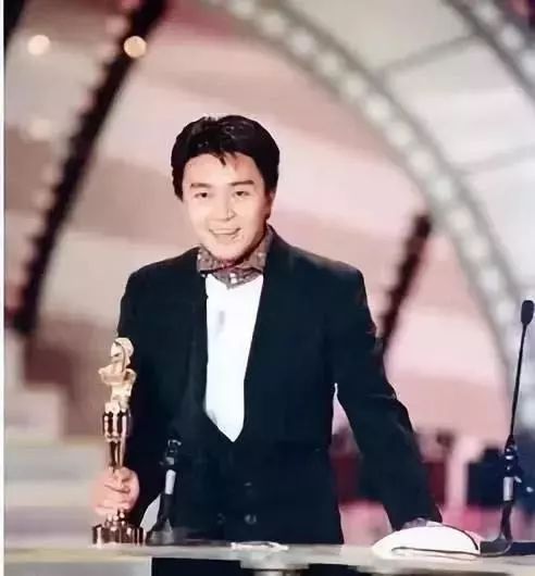 喜剧之王周星驰30年变化,喜剧之王周星驰合同