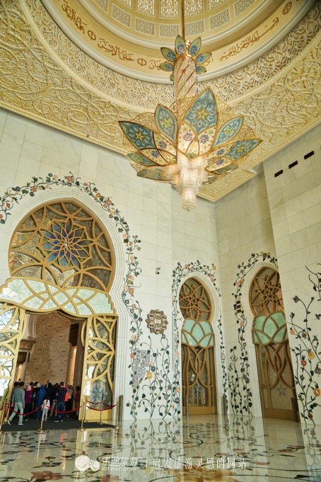 迪拜的谢赫扎伊德清真寺,迪拜清真寺谢赫扎伊德