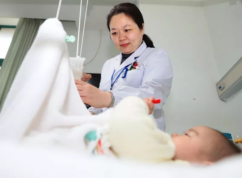 武汉违建拆除第三个攻坚日,武汉最牛违建别墅最新消息