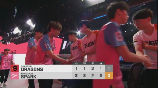 「今日热点」游戏工人联合会抗议动视暴雪裁员；《守望先锋》龙之队41连败；《猎天使魔女2》制作人离开白金工作室