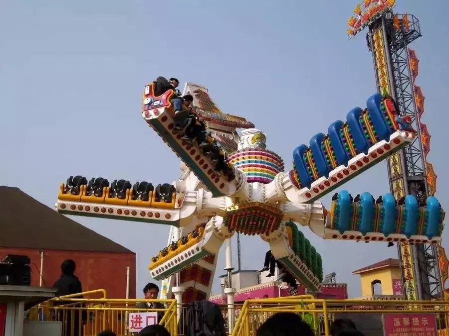 别了洋人街,别了重庆