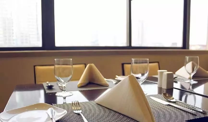 海立泽海鲜自助铁板烧优惠券,九品29元自助小火锅优惠团购