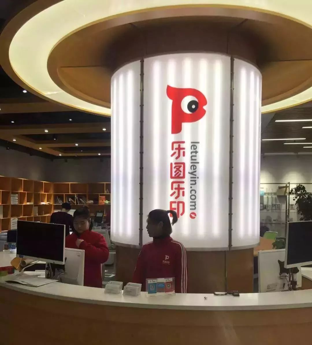 这家“月营业额100万、开机率达80%”的印刷企业的经营之道