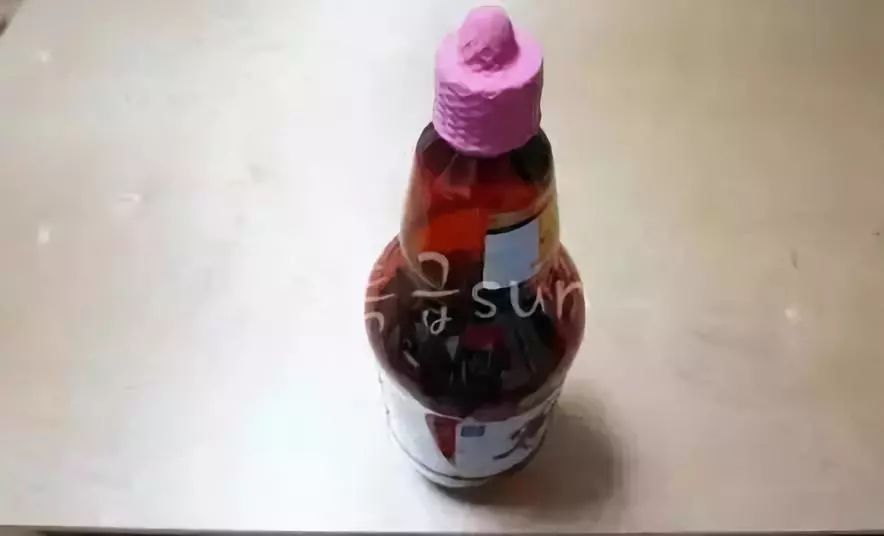 橡胶手套破了不要扔，这样改放在超市卖好多钱！