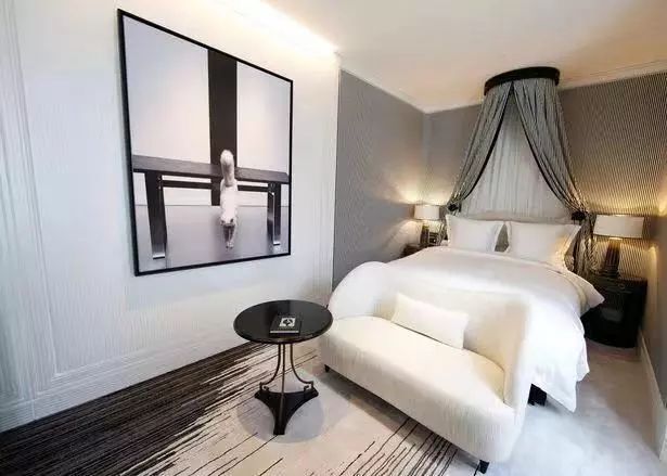 老佛爷的所有家产最后留给了猫 (老佛爷的猫死后谁来继承他的遗产)