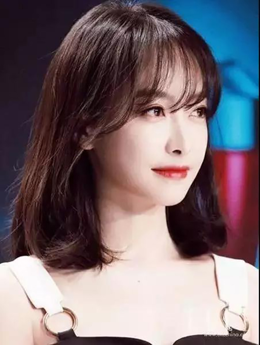 贝克汉姆贝嫂发型,小七剪短发完整视频