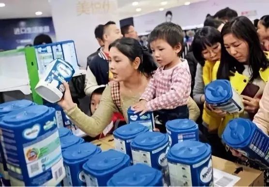 香港限奶令定罪个案,香港限奶令