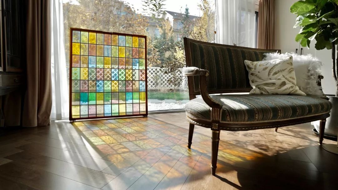 还买乌云壁纸呐？！他家藏着海外小众壁纸大全