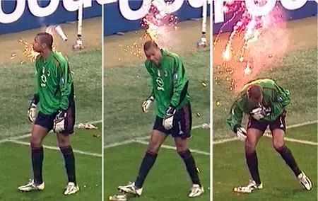 上海德比日期虹口足球场,上海虹口足球场揭幕战