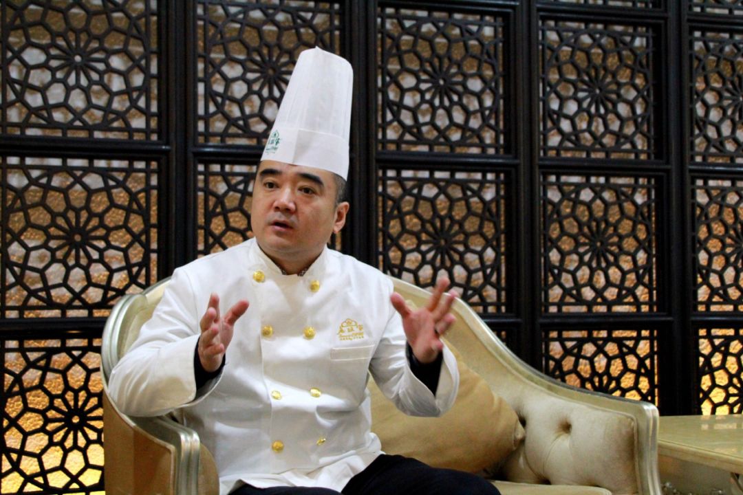 咥一碗西安羊肉泡馍,咥一碗牛羊肉饸饹面