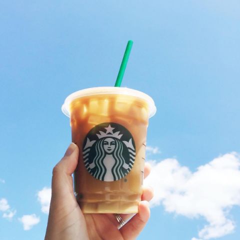 热饮咖啡杯盖的正确打开方法,咖啡杯盖怎么拧