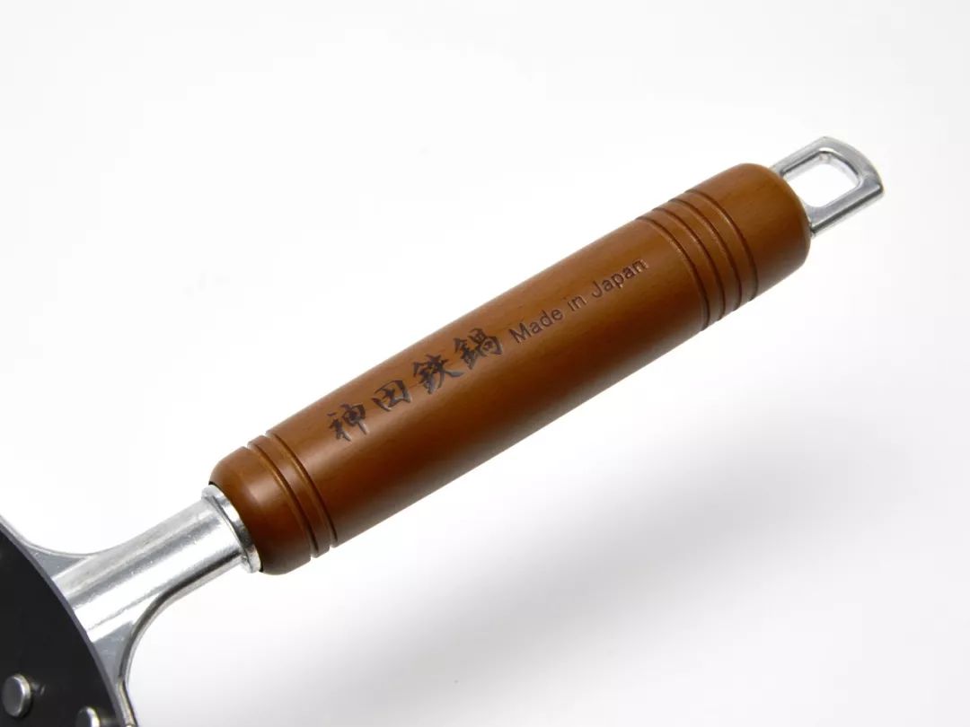 新买的锅有毒吗,新买的锅直接用了有毒