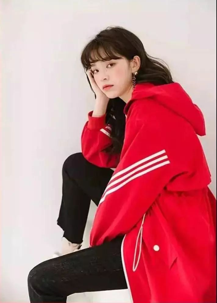 全莱州的女王女神都来了！停车一定免费、万向轮行李箱也一定免费……