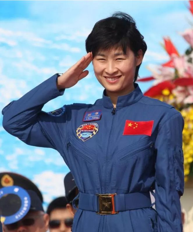 新中国历史上的女性第一|今天，请记住中国故事的女主角