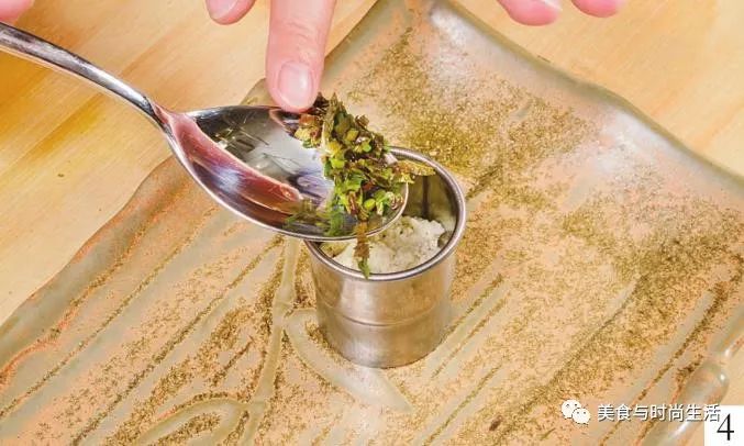 香椿芽拌豆腐用老豆腐还是嫩豆腐,香椿芽拌豆腐最正宗的做法