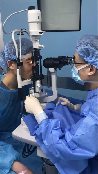 谁说眼科医生不做近视激光手术,谁说眼科员工不做近视手术