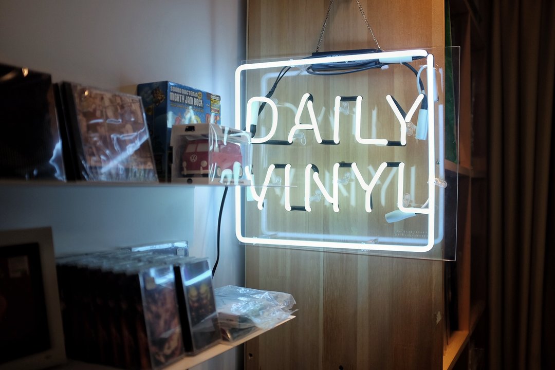 他们探索并推广关于黑胶的一切,想把自己的爱好变成别人的日常|了不起的小工作室