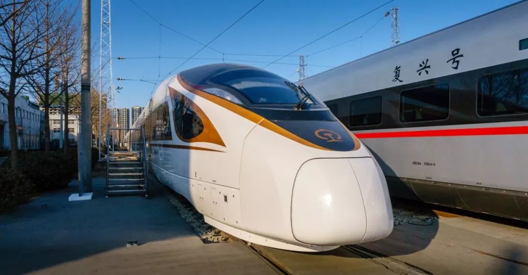 去天津坐飞机方便吗,聪明的人坐高铁