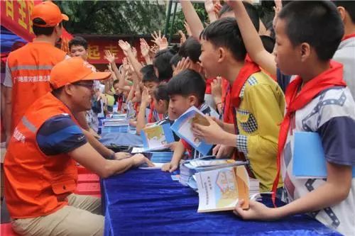 【嘿撩撩啰】壮族三月三，防城港等你撩！