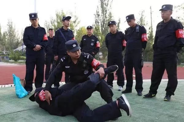 法报人物丨刑警付国：破门瞬间制服持枪嫌犯