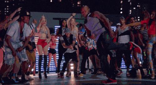 澶у悏澶у埄鍚冮浮澶ц禌,澶у悏澶у埄浠婃櫄鍚冮浮