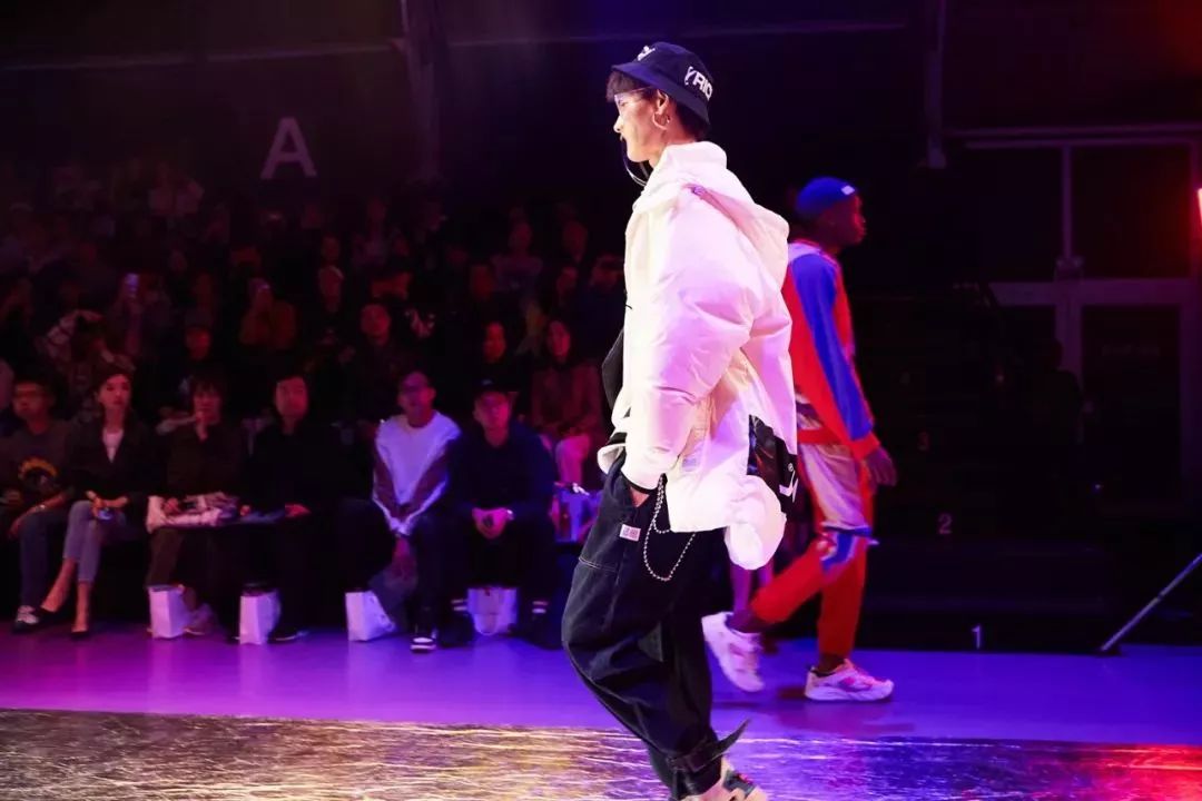 ido时装周,上海时装周awr秀