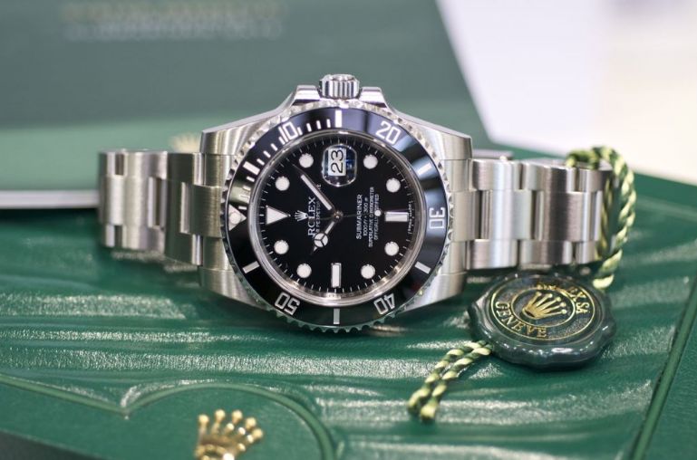 LV母公司推出防伪平台；又一代购被判罚款100万有期徒刑4年；天猫国际将全面调整跨境增值税