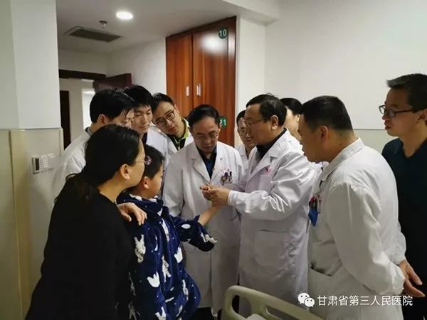 风骨铿锵,风骨凛然书法作品欣赏