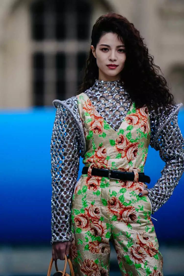 为什么有时候妖艳jian货和时装精仅有一线之隔？