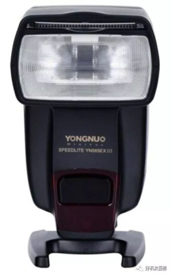 内置闪光灯和外置闪光灯的对比,闪光灯自带配件使用方法