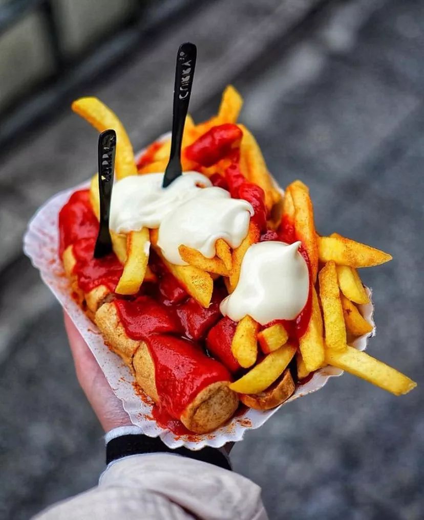 柏林展示身材,柏林很穷吗