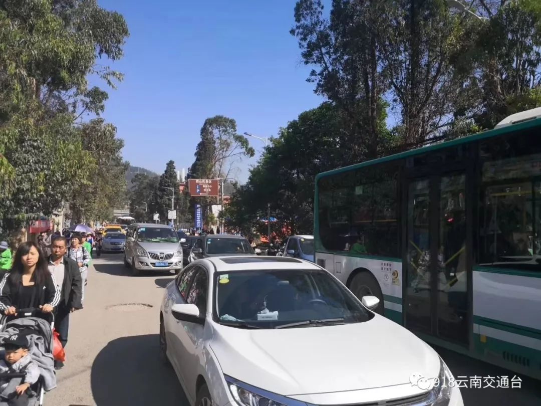 三天假期转瞬即逝！各大高速的返程高峰还在进行中……