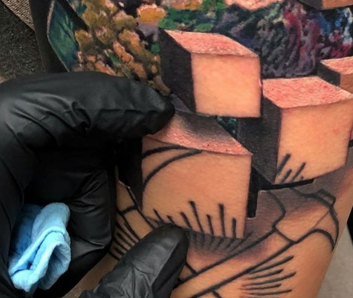 如何看待文身影响找工作后续,纹身好吗到底该不该纹身