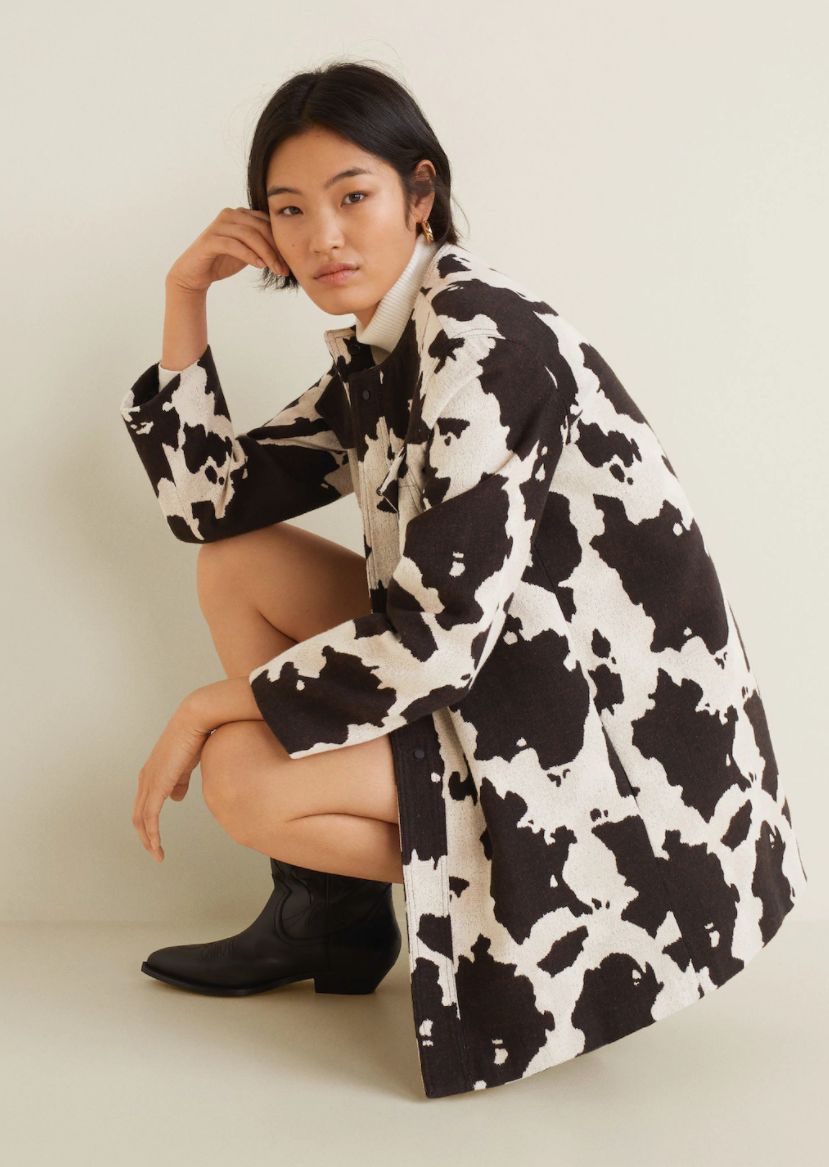 豹纹OUT，下一个C位印花轮到奶牛纹上场！