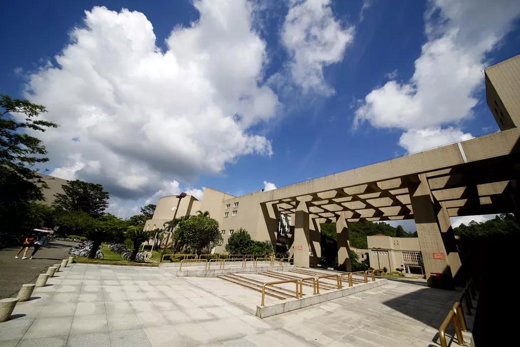 北师大珠海校区发展情况,北师大珠海校区和珠海分校的关系