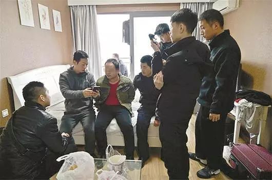 小心！*子骗**半夜“*听窃**”短信验证码，一偷就是好几万......