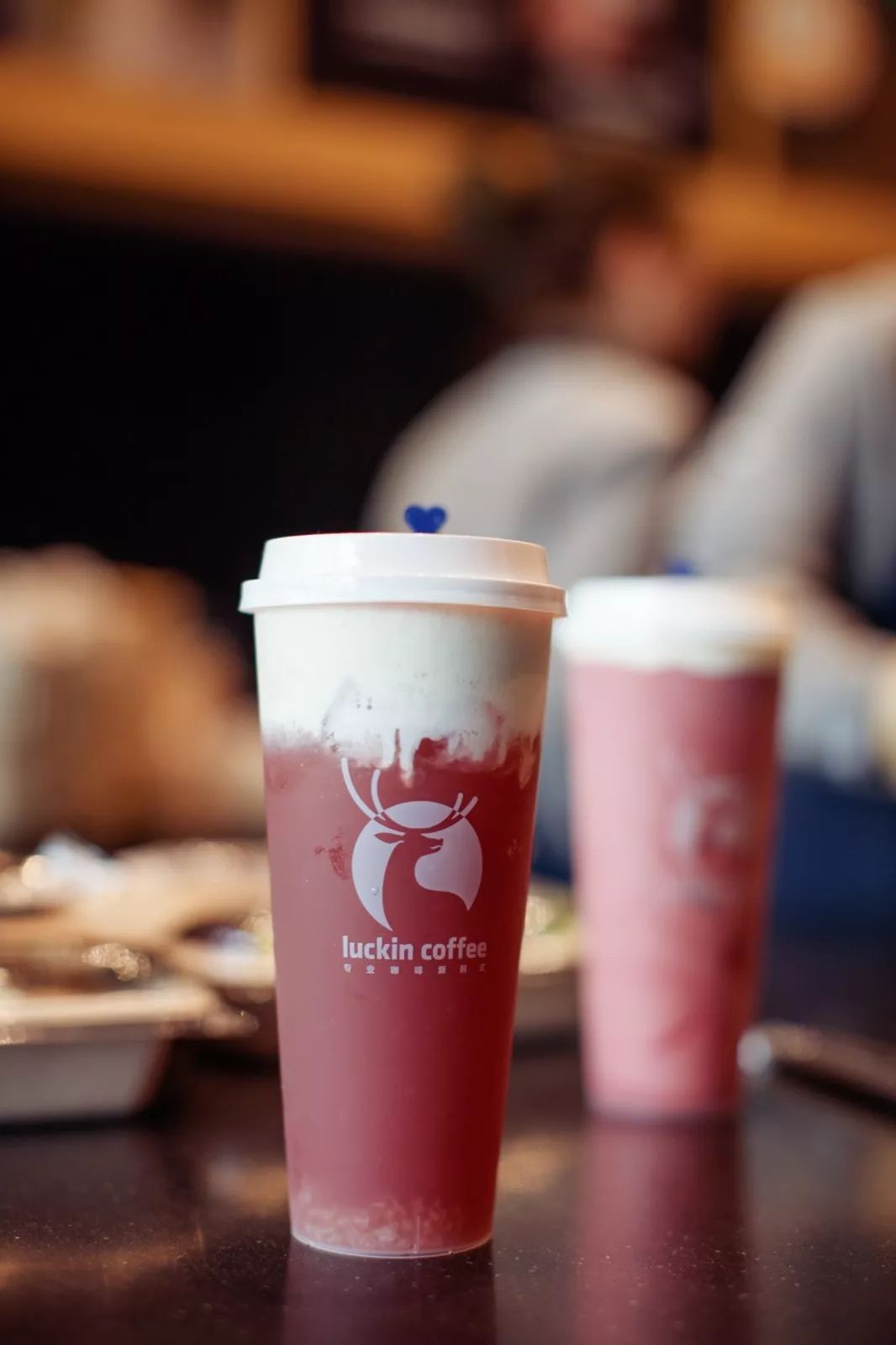 小鹿茶和瑞幸咖啡的咖啡一样吗,瑞幸咖啡奶盖茶怎么样