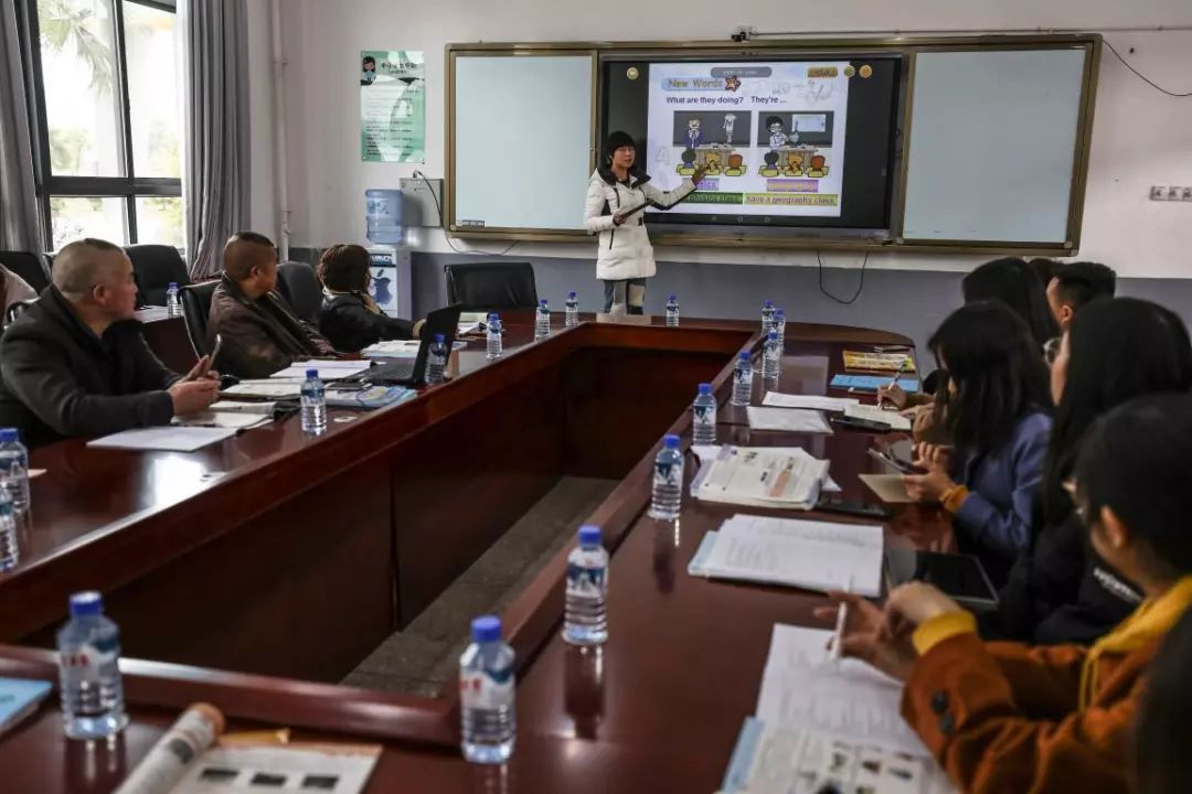 兴义市思源实验学校全景,兴义思源实验学校成长的摇篮
