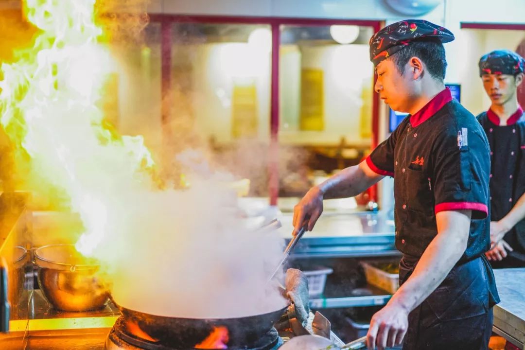 自贡菜成都中和,成都自贡菜春季菜品
