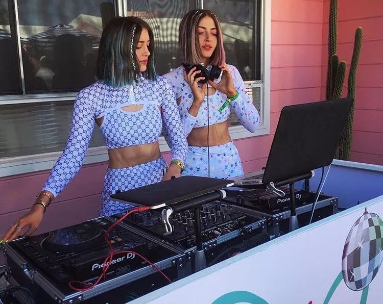 女生买假名牌,买假名牌的女孩